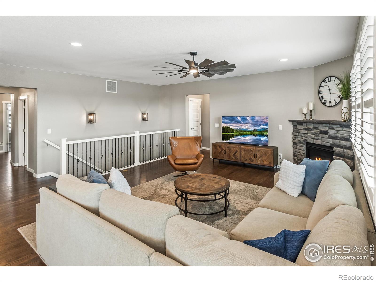 MLS Image #8 for 2121  covered bridge parkway,windsor, Colorado