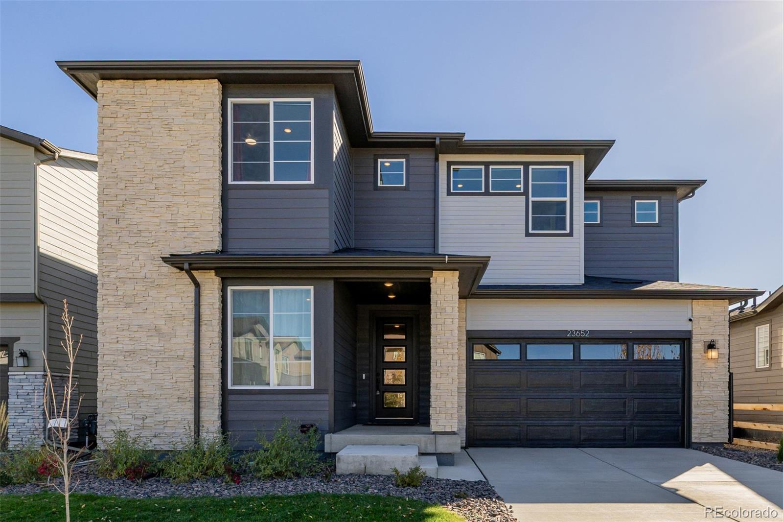 MLS Image #1 for 23652 e 40th avenue,aurora, Colorado