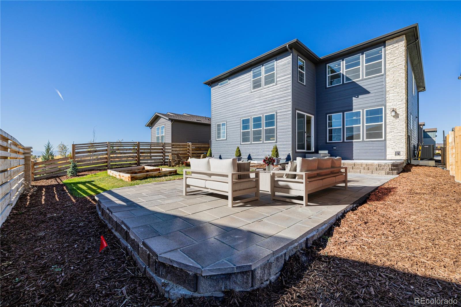 MLS Image #14 for 23652 e 40th avenue,aurora, Colorado