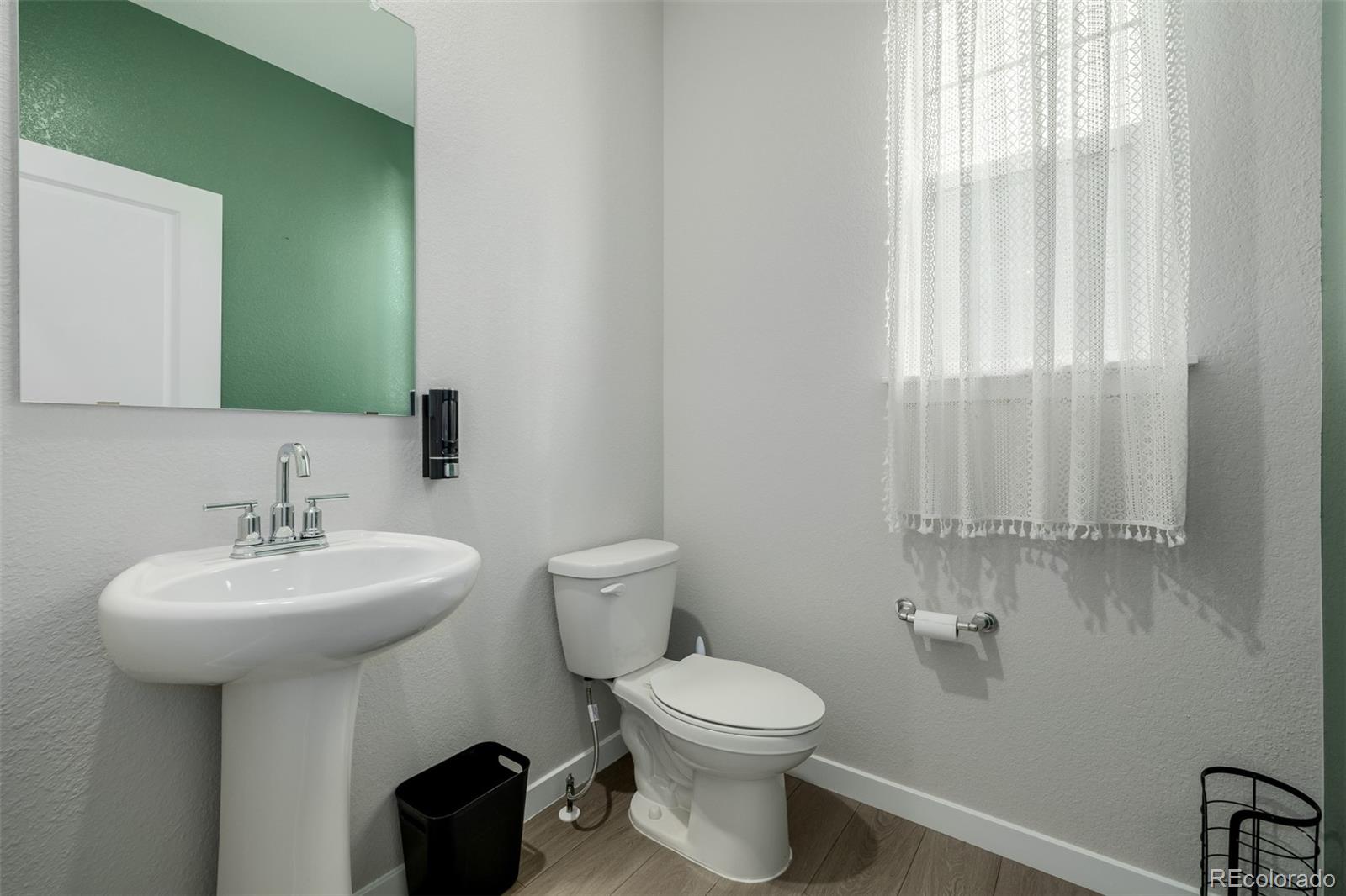 MLS Image #39 for 23652 e 40th avenue,aurora, Colorado