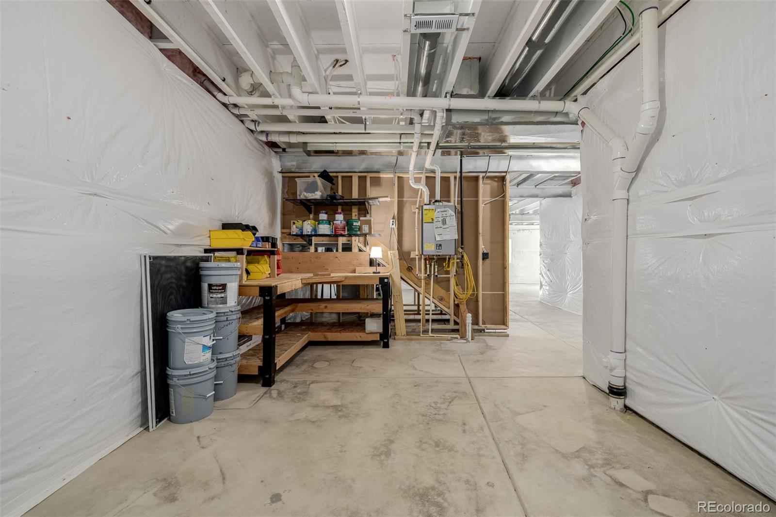 MLS Image #43 for 23652 e 40th avenue,aurora, Colorado