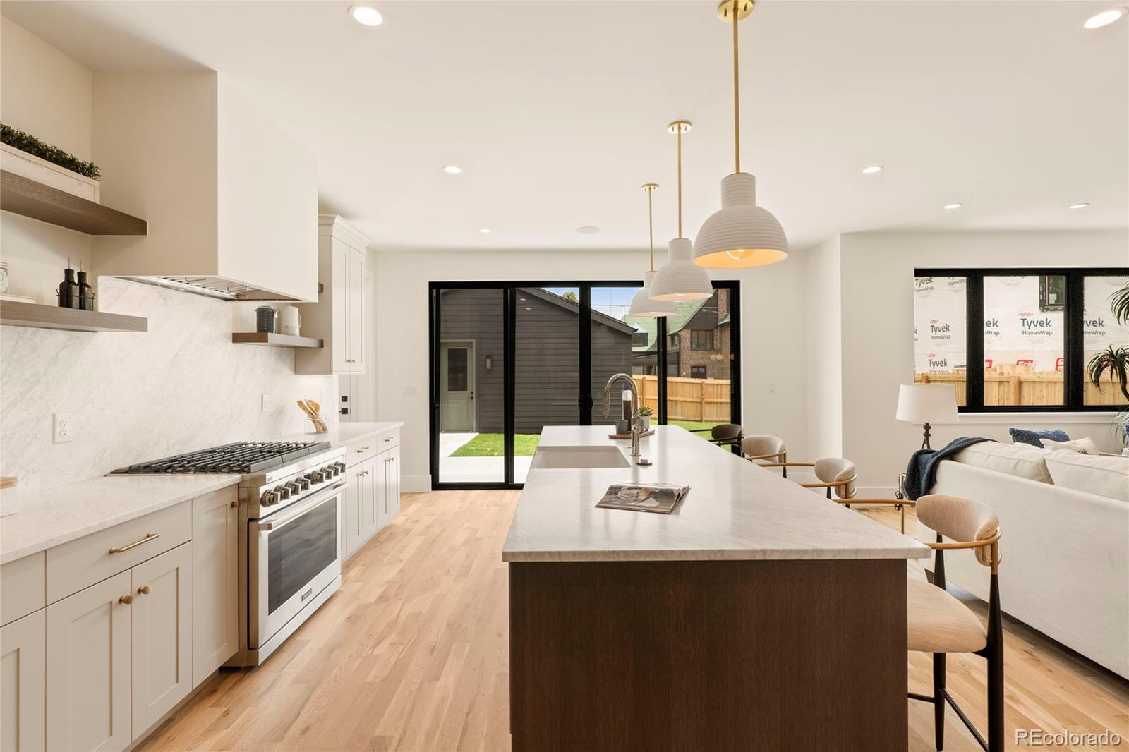 MLS Image #10 for 2610 n monroe street,denver, Colorado