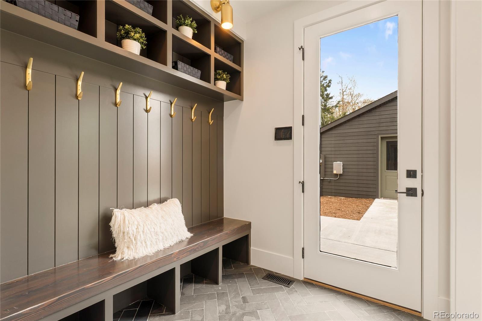 MLS Image #19 for 2610 n monroe street,denver, Colorado