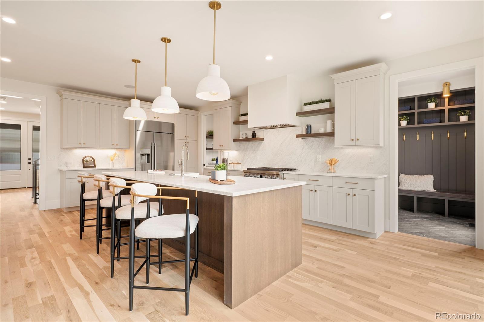 MLS Image #4 for 2610 n monroe street,denver, Colorado
