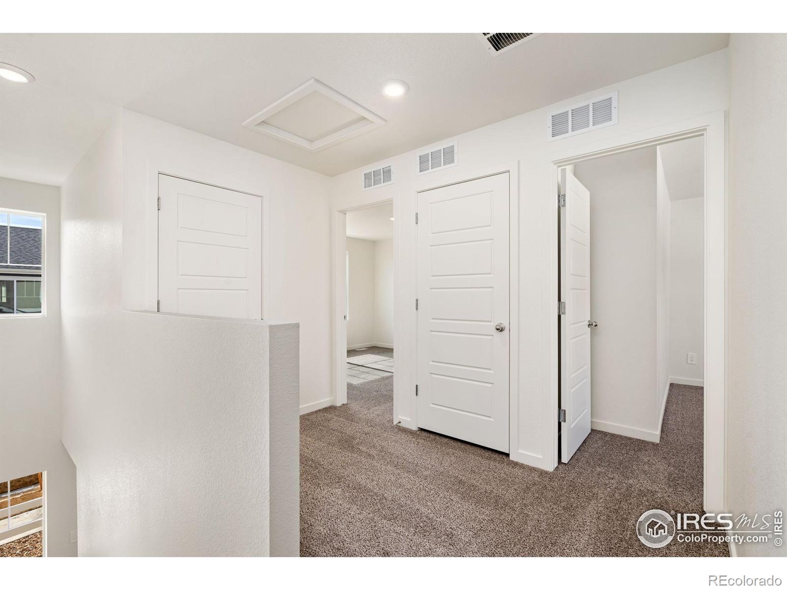 MLS Image #7 for 406  condor way,johnstown, Colorado