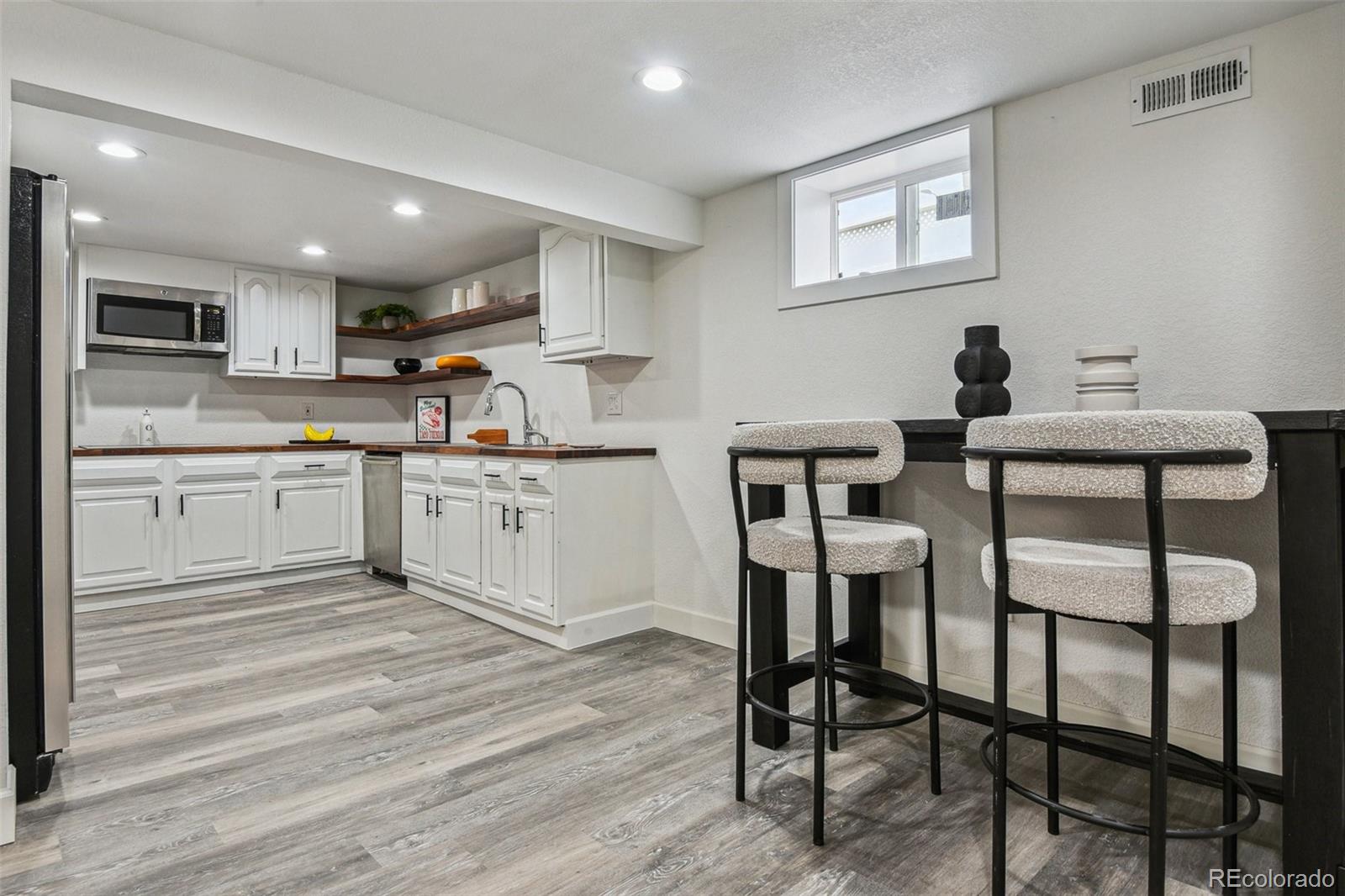 MLS Image #20 for 1498 s perry street,denver, Colorado