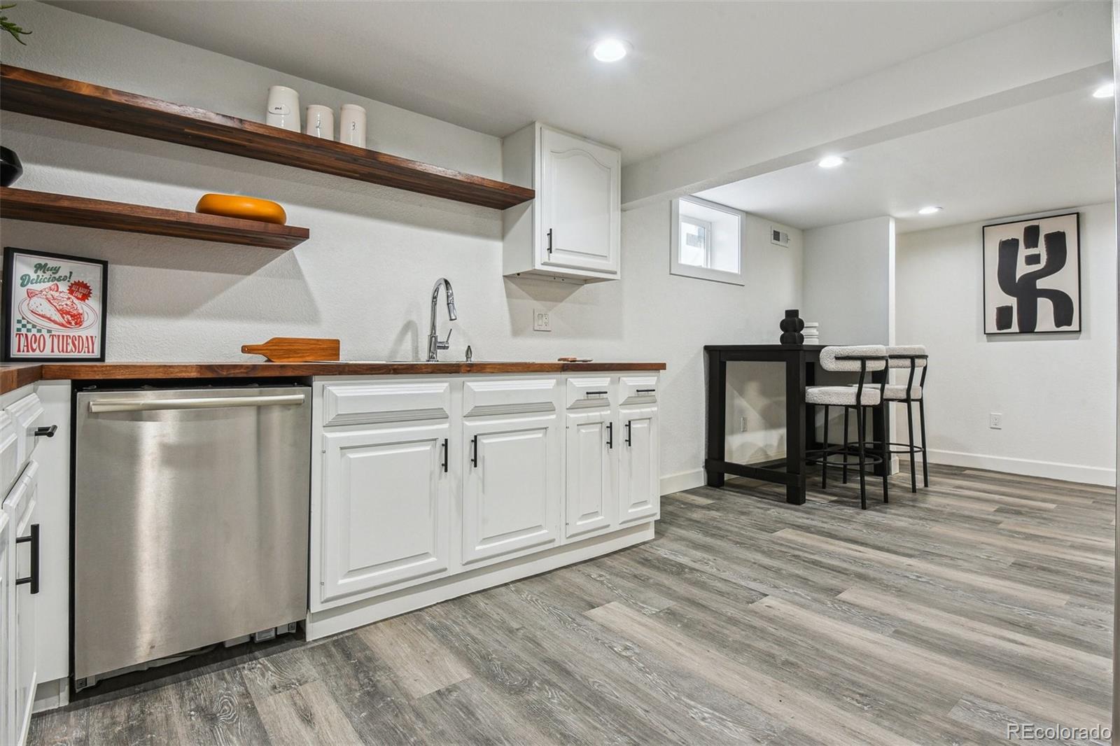 MLS Image #21 for 1498 s perry street,denver, Colorado