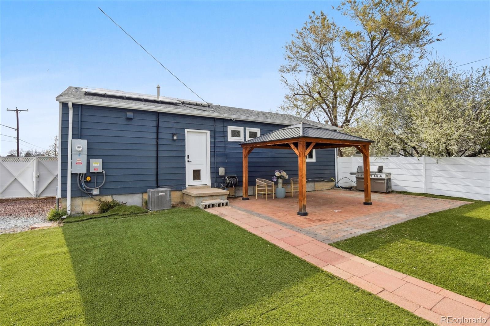 MLS Image #31 for 1498 s perry street,denver, Colorado