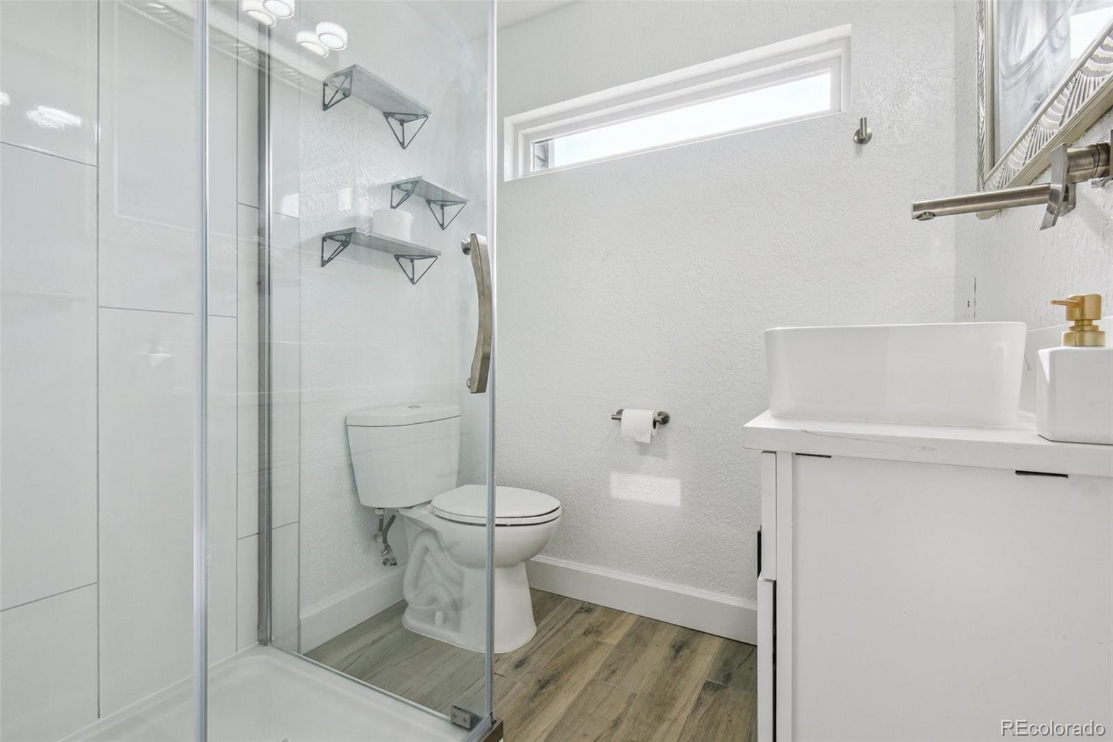 MLS Image #9 for 1498 s perry street,denver, Colorado