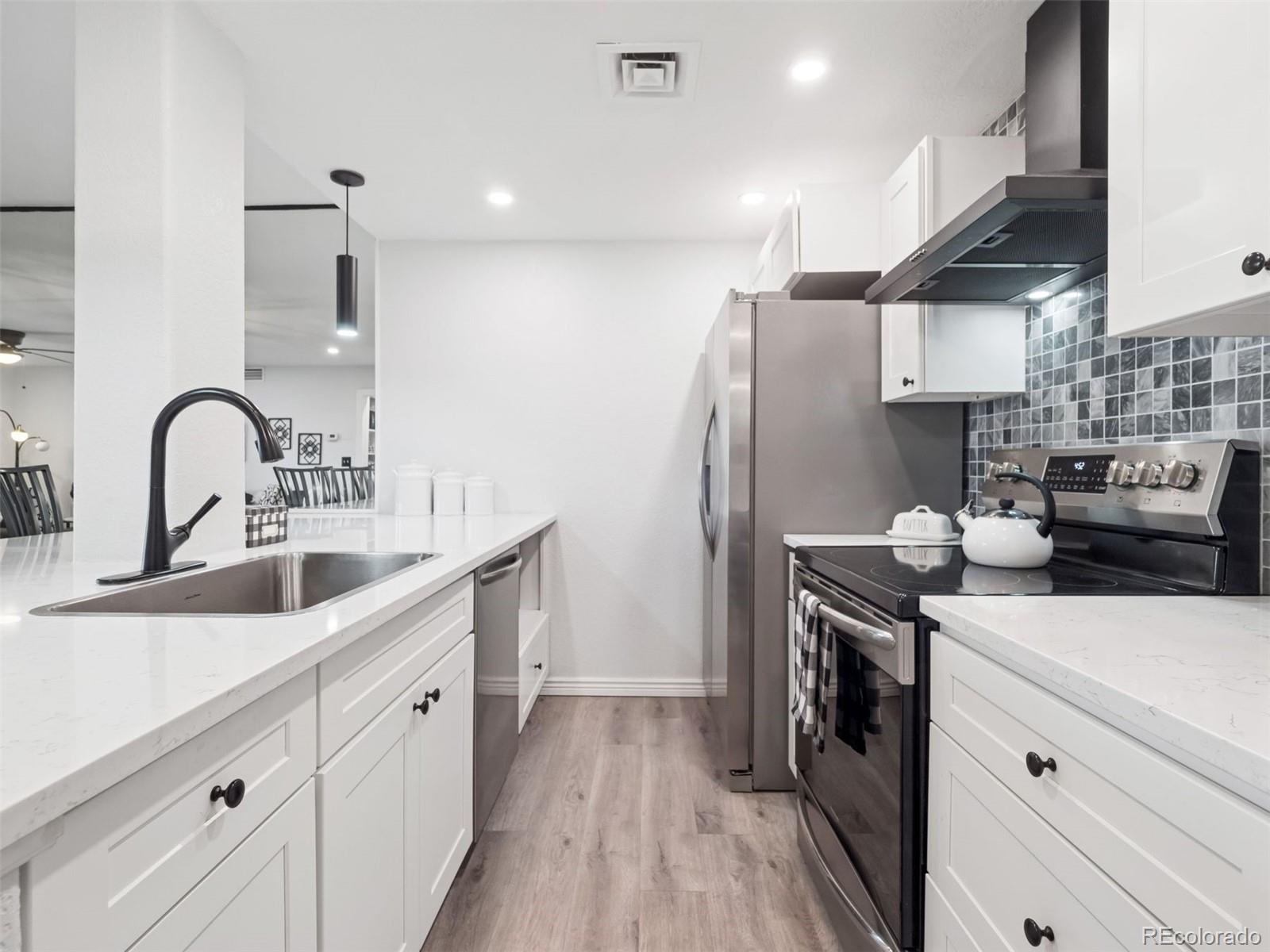 MLS Image #13 for 800 n pearl street,denver, Colorado