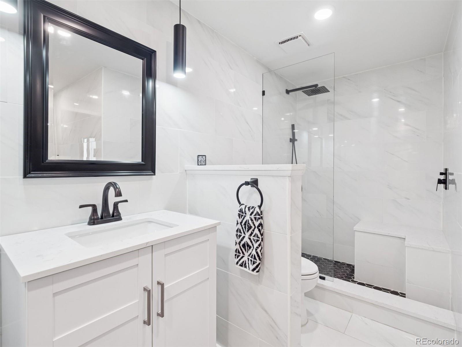 MLS Image #4 for 800 n pearl street,denver, Colorado