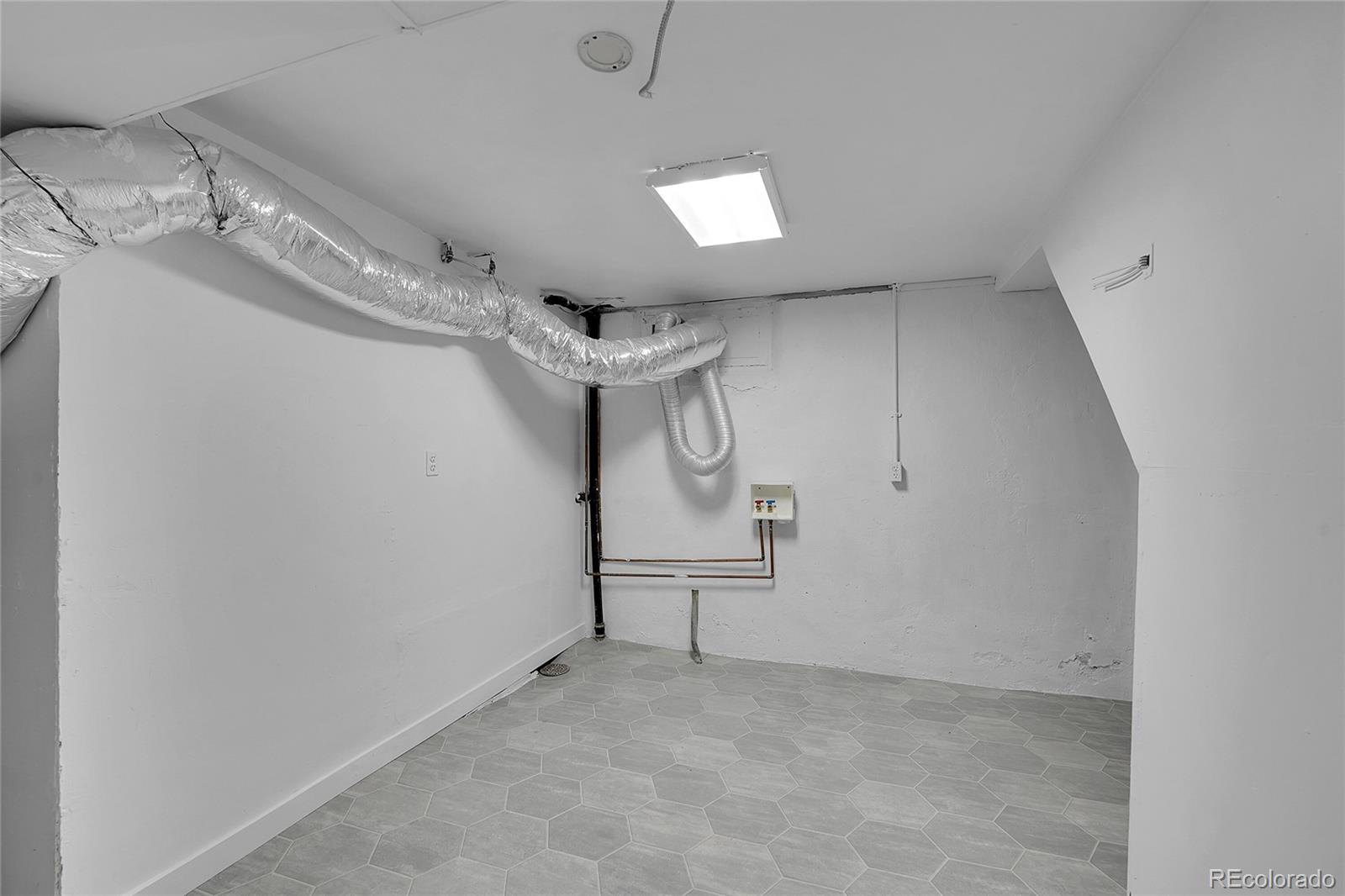 MLS Image #18 for 4940  adams street,denver, Colorado