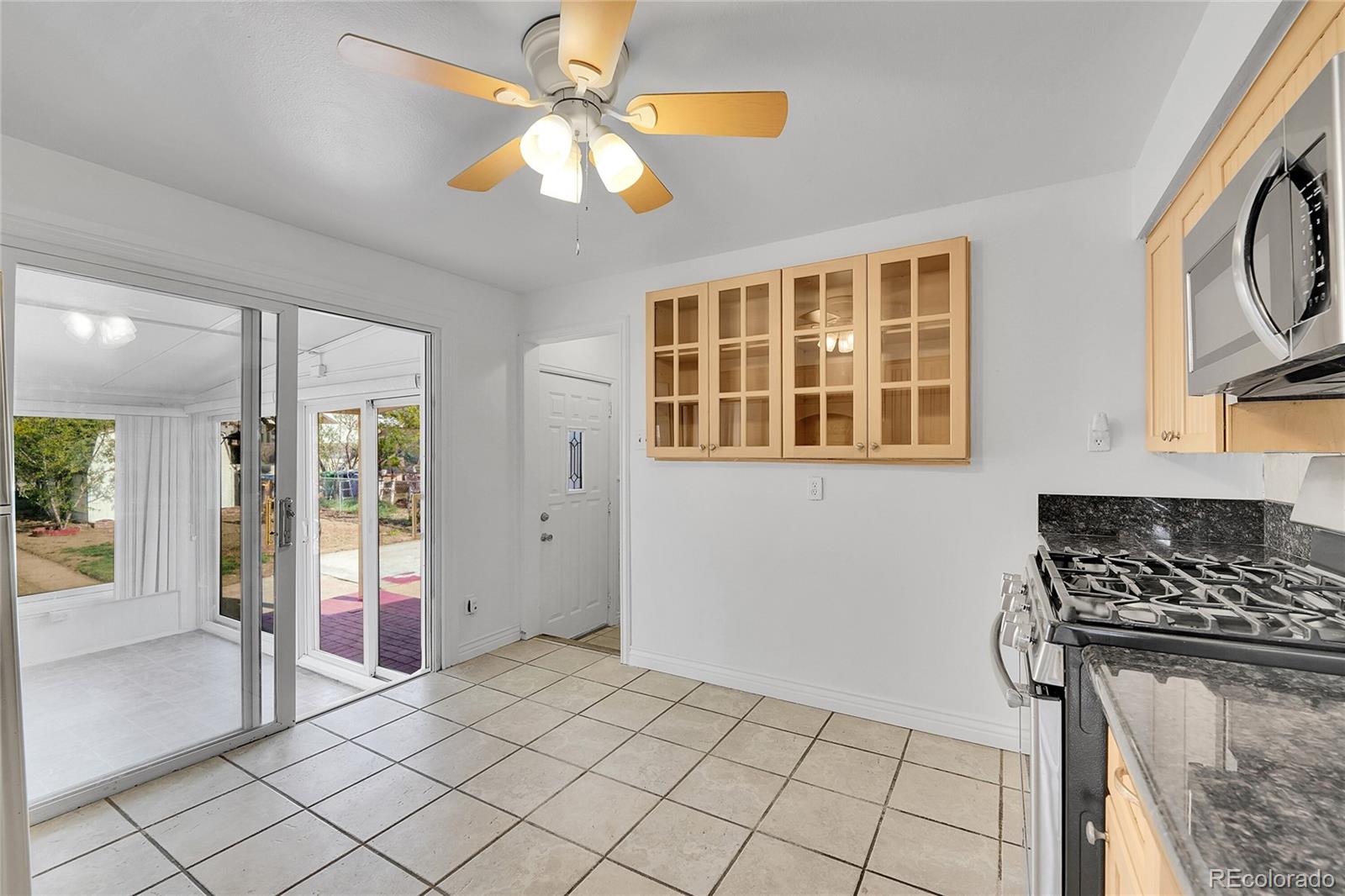 MLS Image #4 for 4940  adams street,denver, Colorado