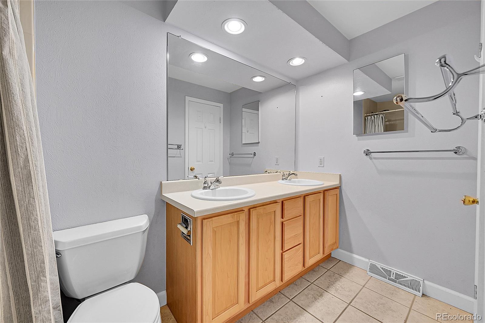 MLS Image #14 for 4816 e hinsdale place,centennial, Colorado