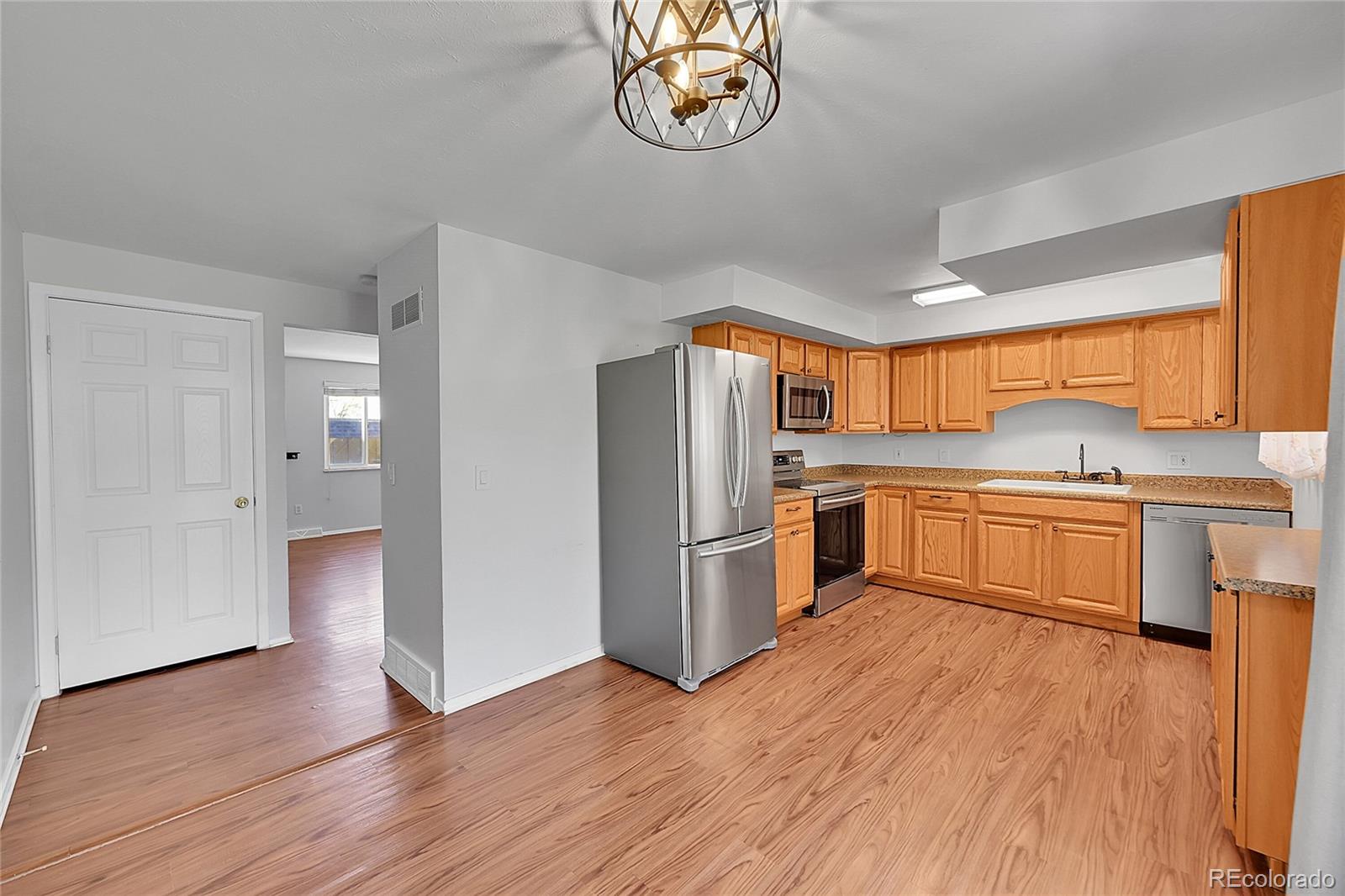 MLS Image #6 for 4816 e hinsdale place,centennial, Colorado