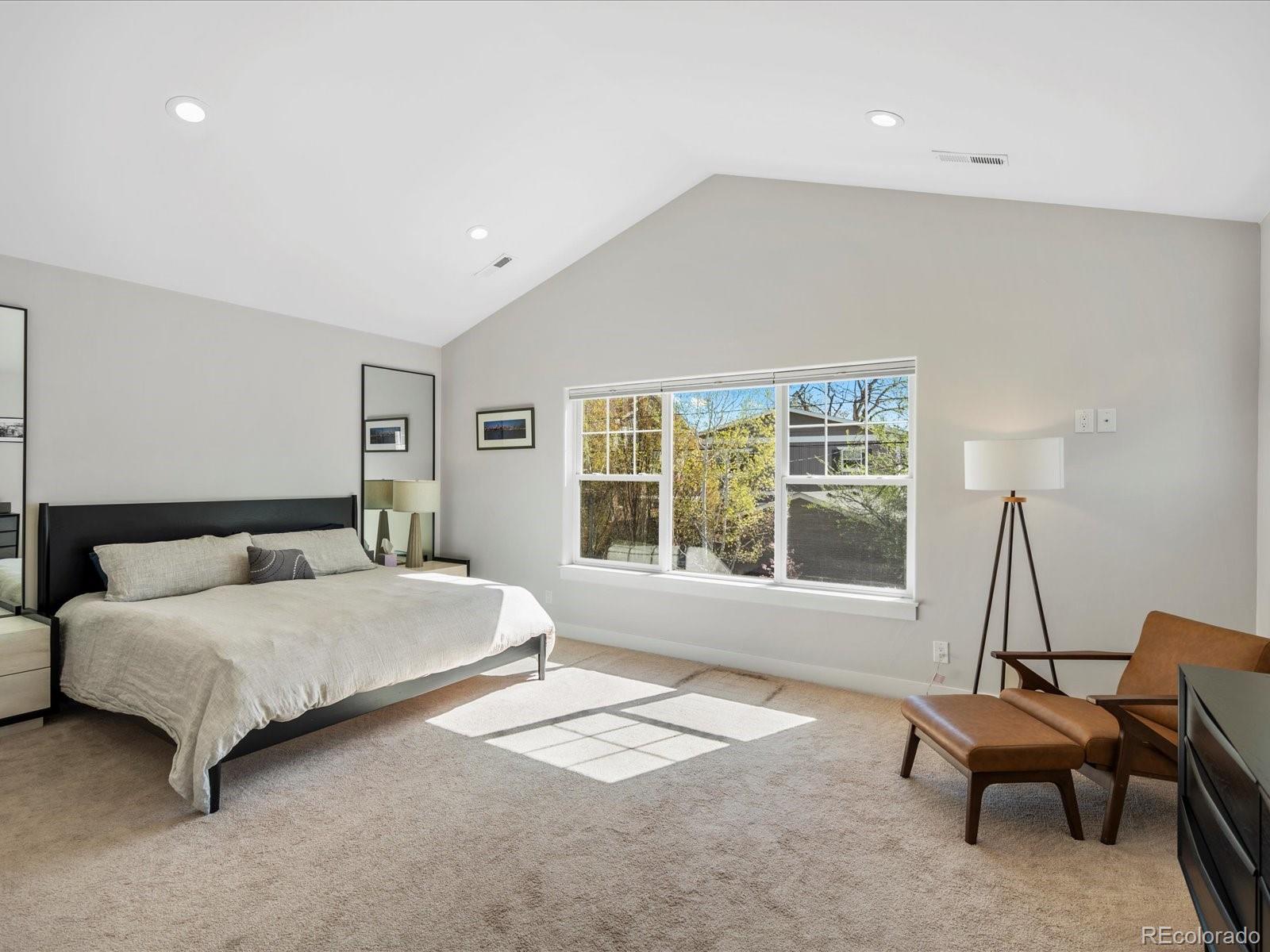 MLS Image #37 for 810  jasmine street,denver, Colorado