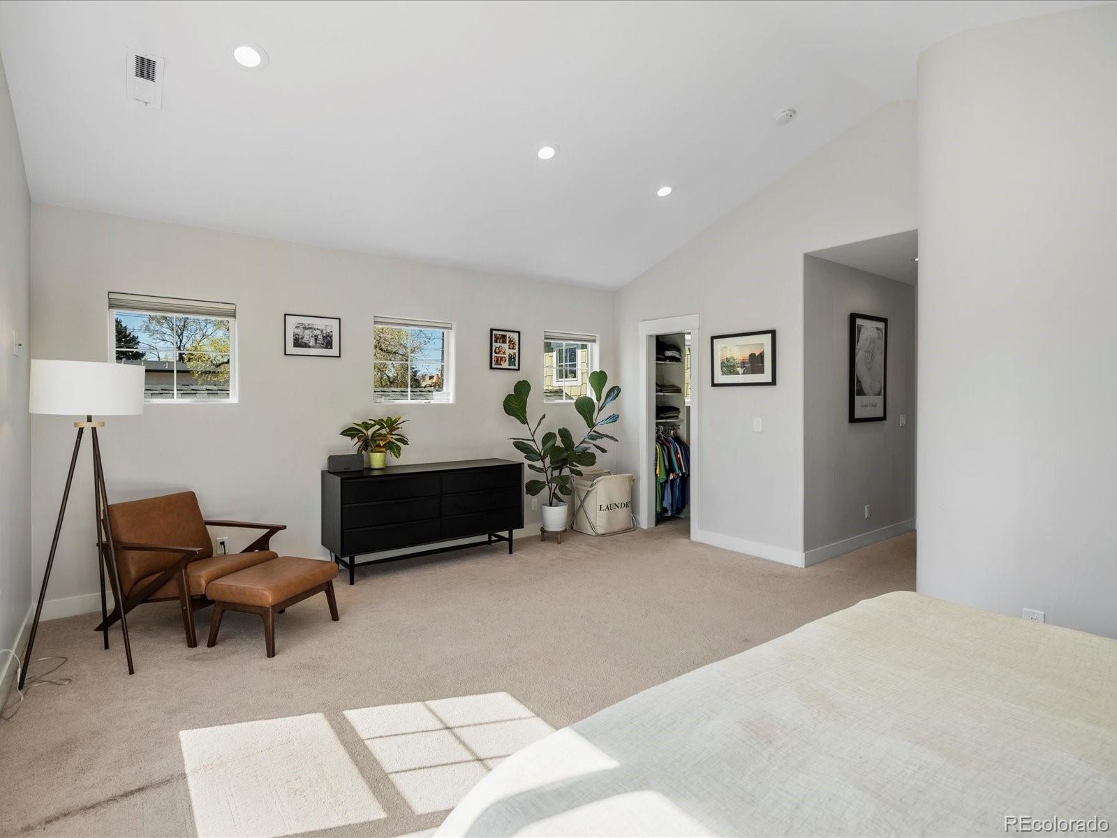 MLS Image #38 for 810  jasmine street,denver, Colorado