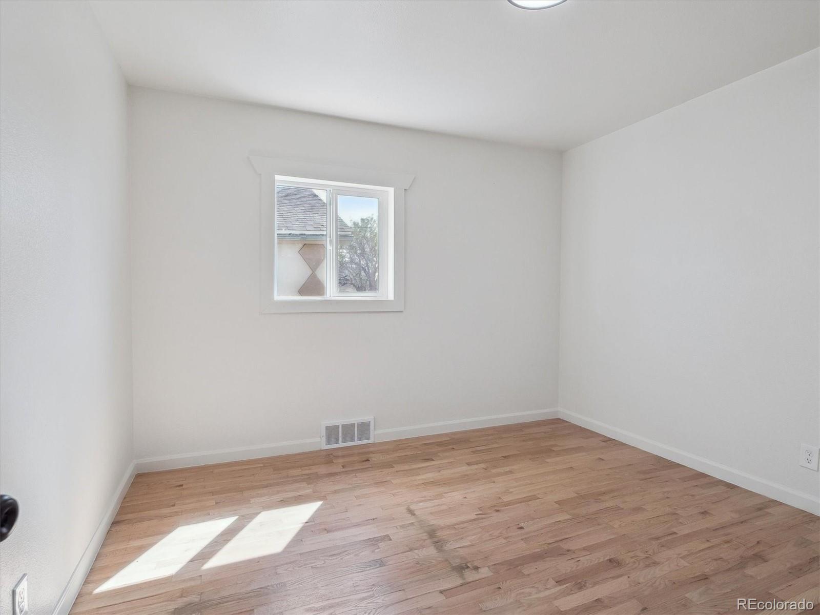 MLS Image #10 for 3110 w 66th avenue,denver, Colorado