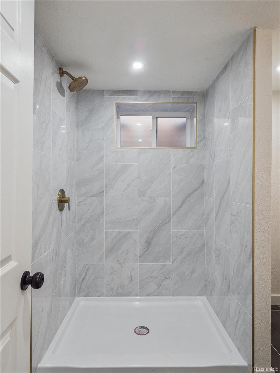 MLS Image #17 for 3110 w 66th avenue,denver, Colorado