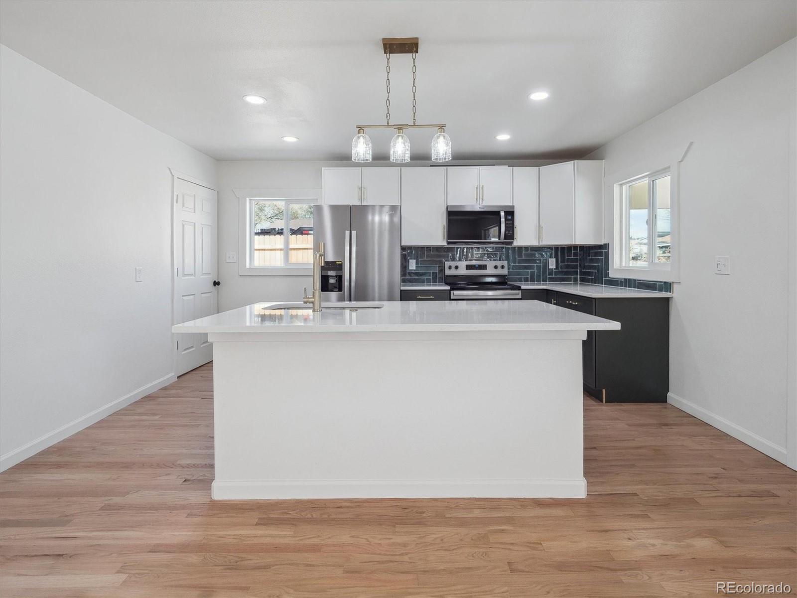MLS Image #6 for 3110 w 66th avenue,denver, Colorado