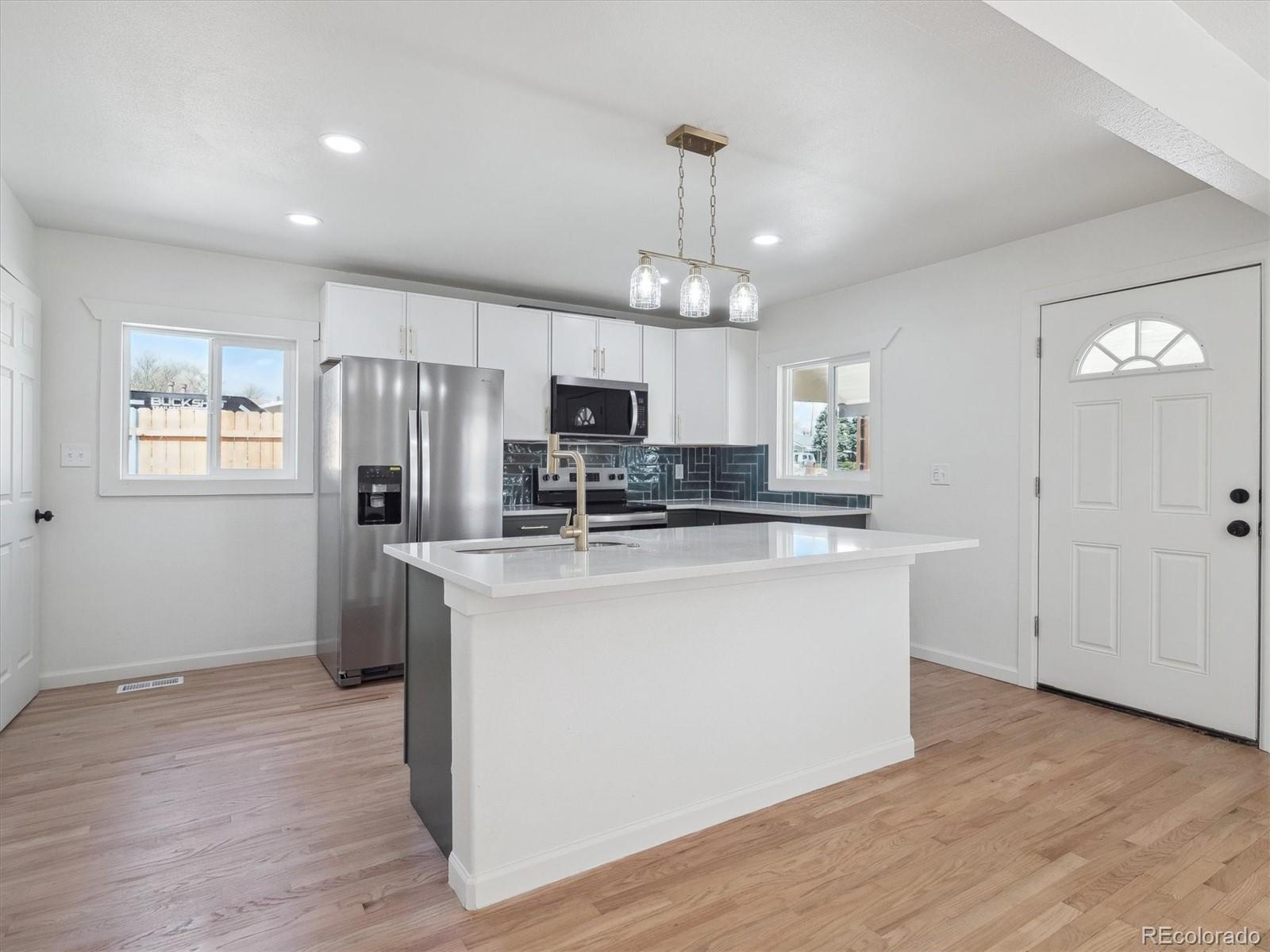 MLS Image #7 for 3110 w 66th avenue,denver, Colorado