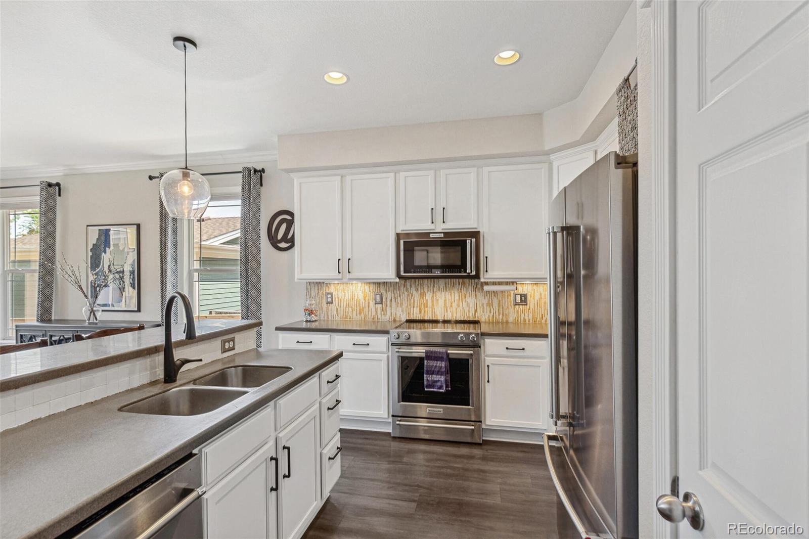 MLS Image #14 for 8865 e 28th avenue,denver, Colorado