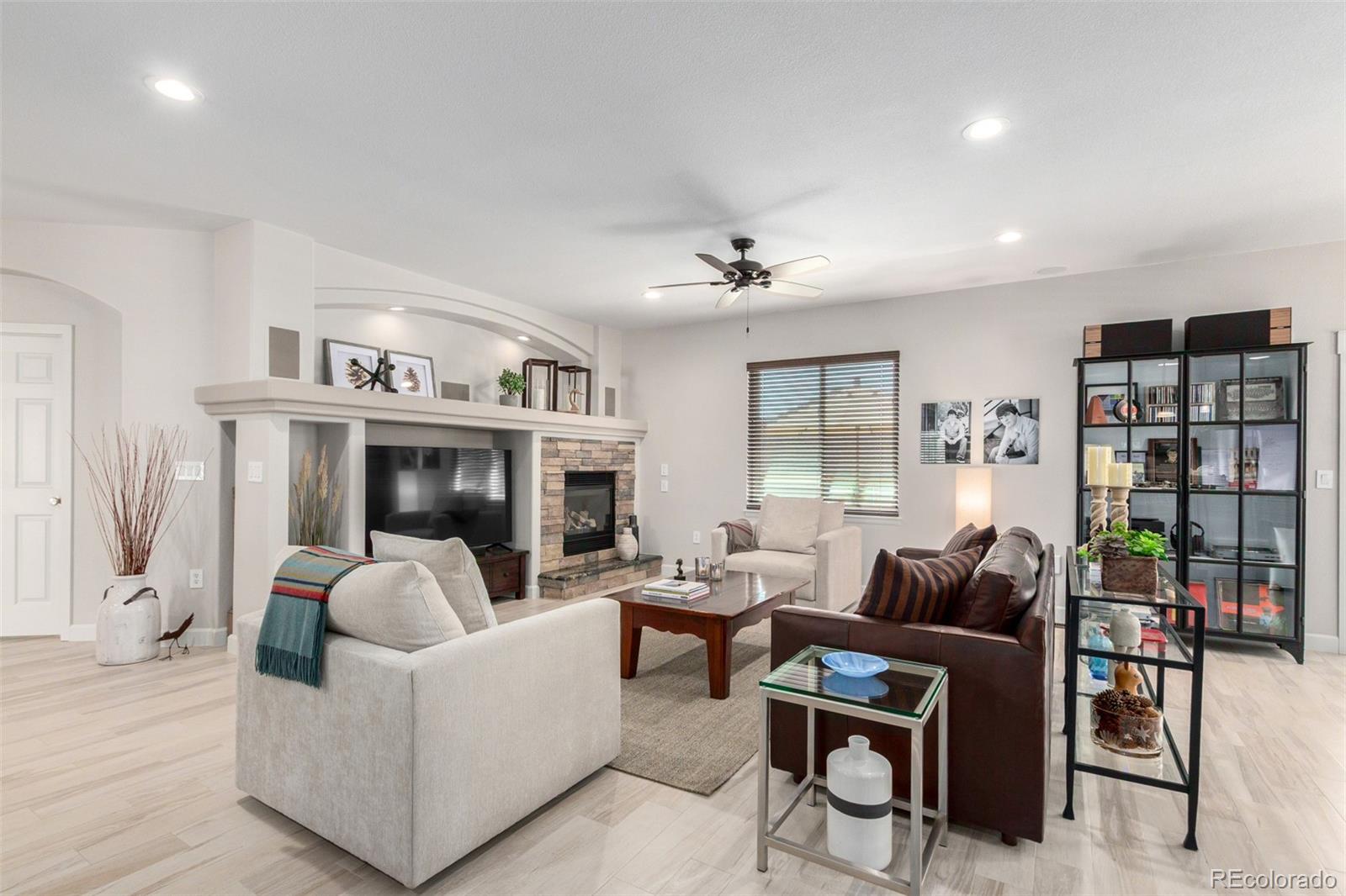 MLS Image #11 for 23644 e phillips place,aurora, Colorado