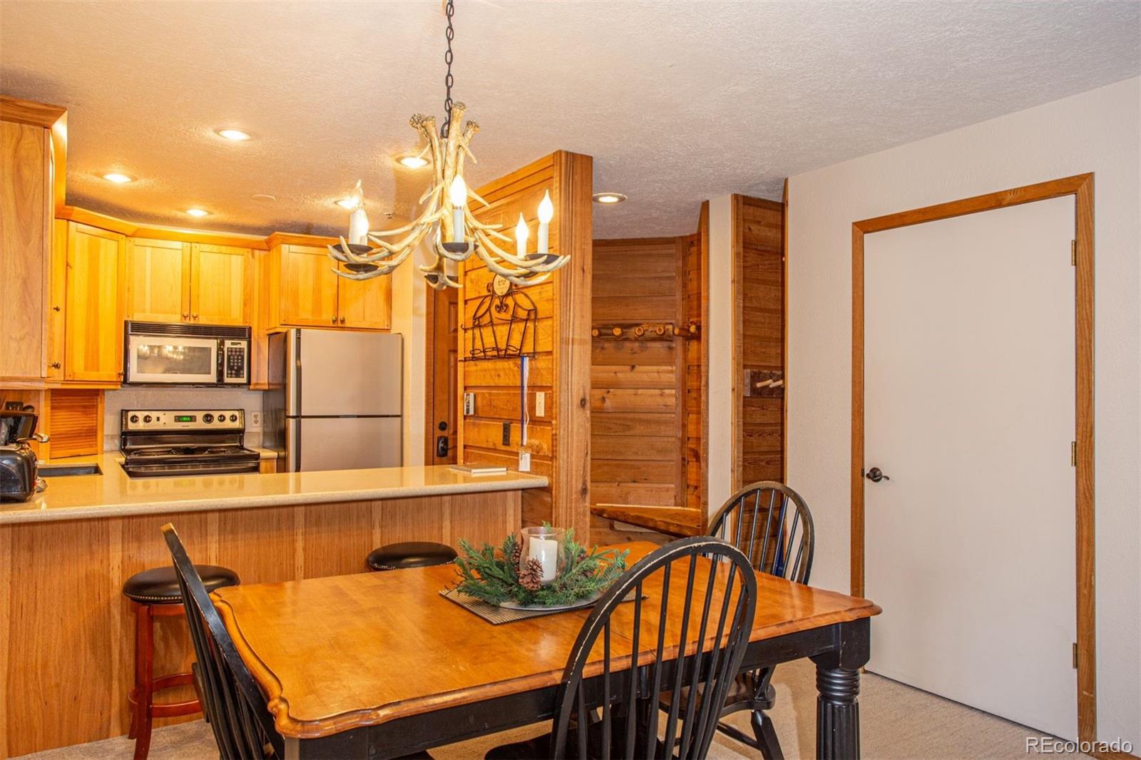 MLS Image #6 for 305 s park avenue 205,breckenridge, Colorado