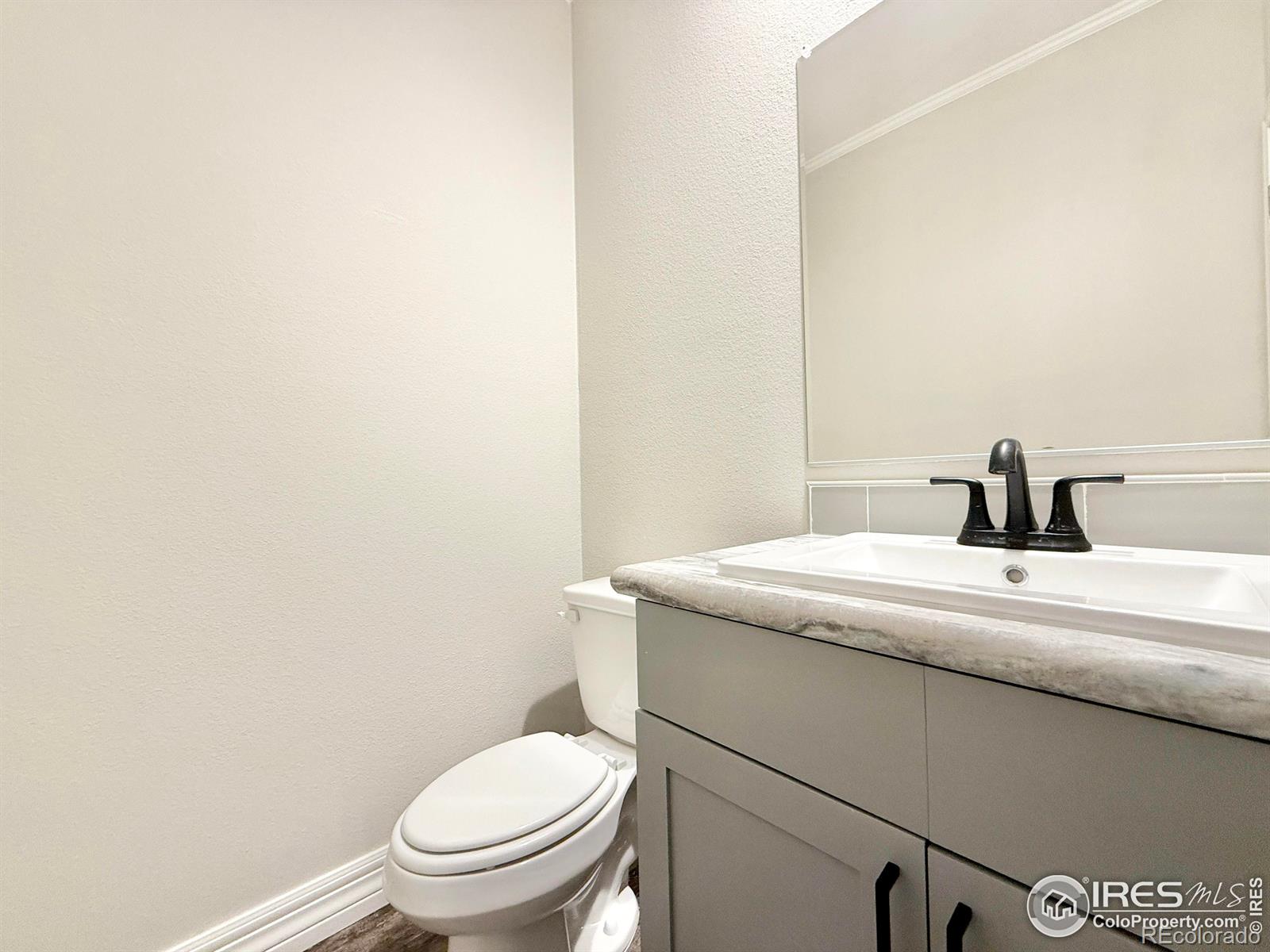MLS Image #13 for 17910  slavin way ,platteville, Colorado