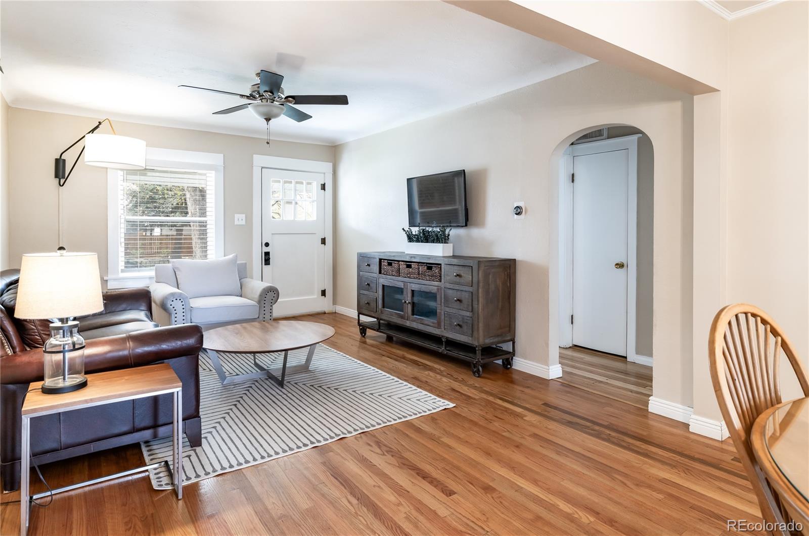 MLS Image #5 for 2074 s emerson street,denver, Colorado