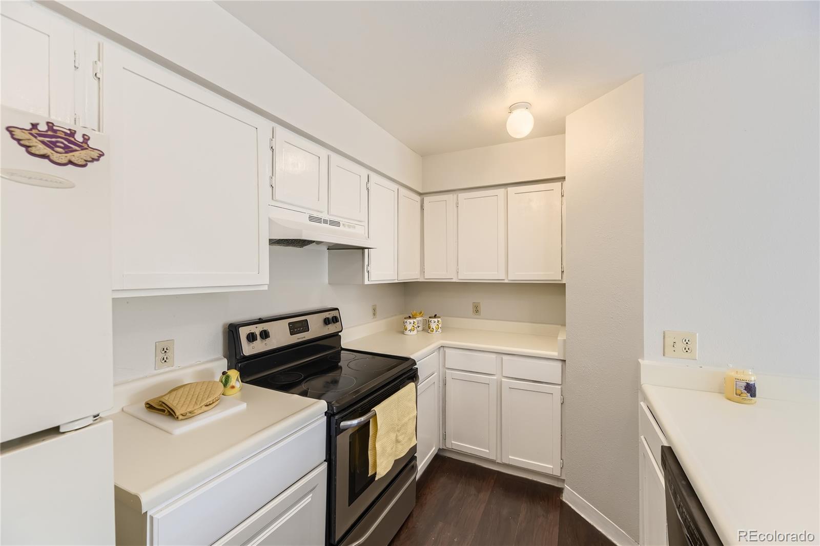 MLS Image #6 for 14500 e 2nd avenue,aurora, Colorado