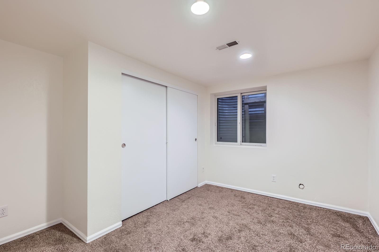 MLS Image #18 for 14803 e 47th avenue,denver, Colorado