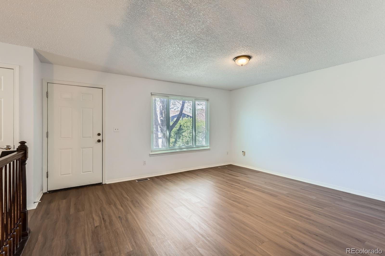 MLS Image #4 for 14803 e 47th avenue,denver, Colorado