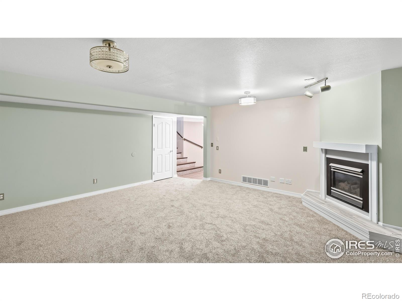 MLS Image #7 for 417  applewood street,brush, Colorado
