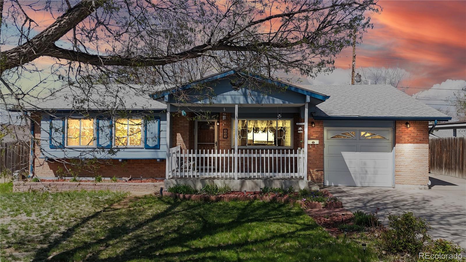 CMA Image for 13621 e center avenue,Aurora, Colorado