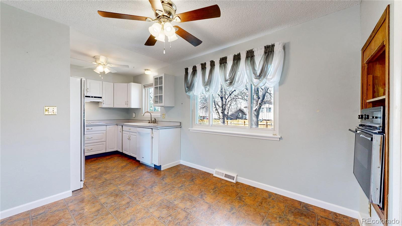 MLS Image #12 for 921 s wheeling street,aurora, Colorado