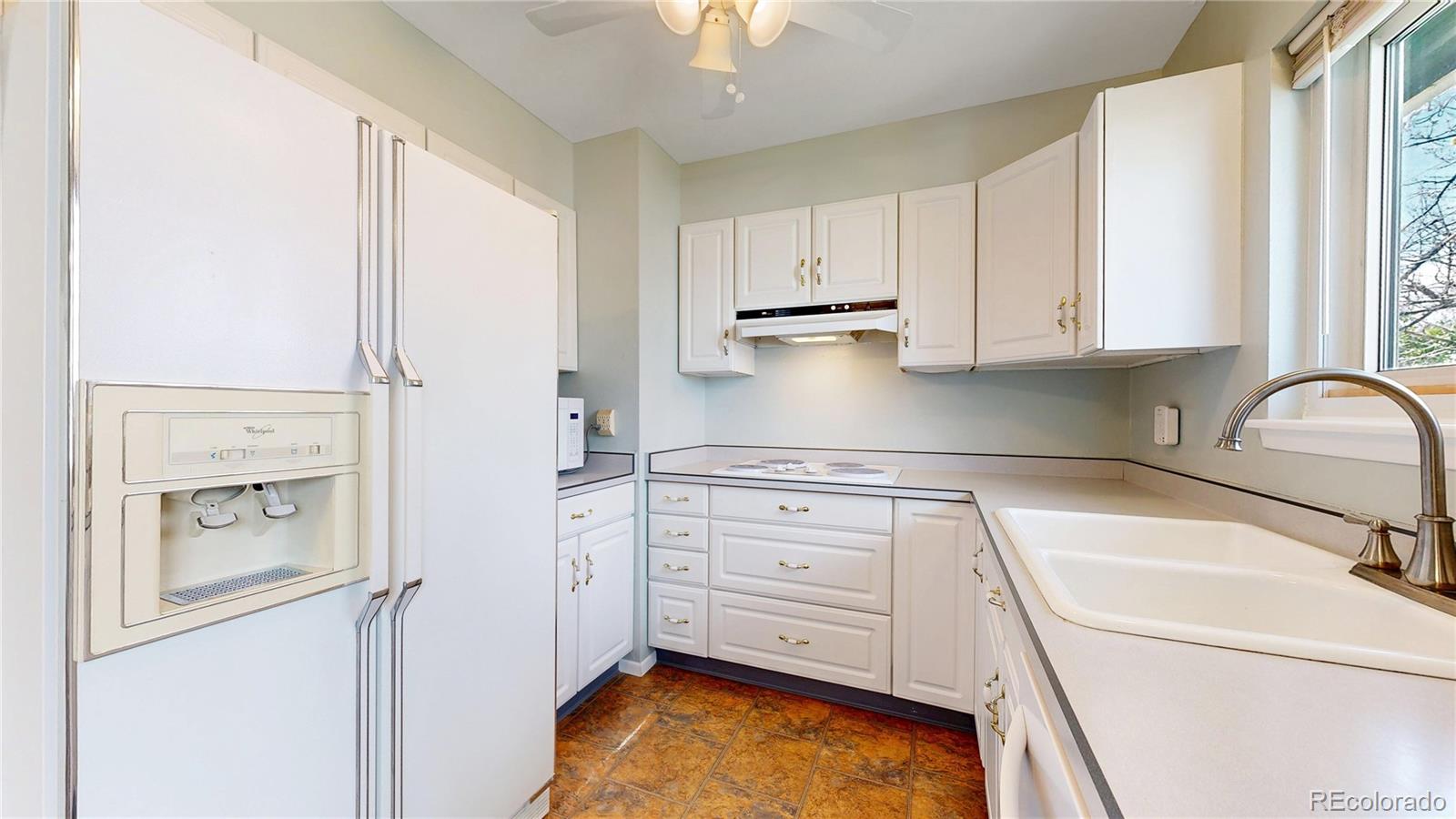 MLS Image #14 for 921 s wheeling street,aurora, Colorado