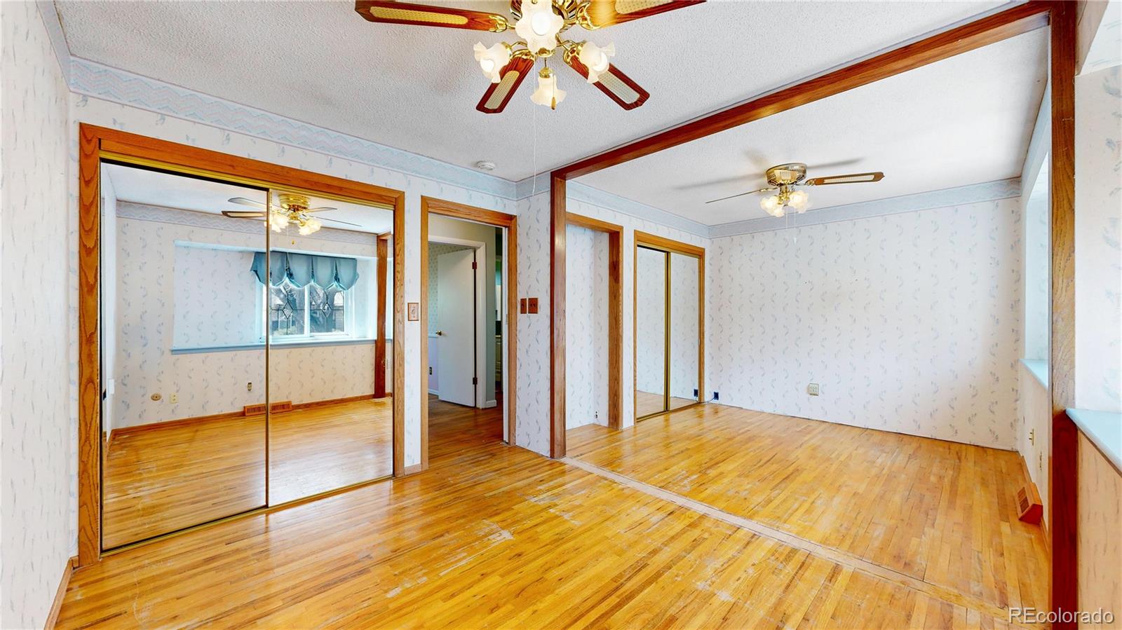 MLS Image #17 for 921 s wheeling street,aurora, Colorado