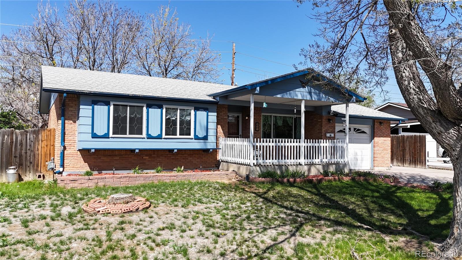 MLS Image #2 for 921 s wheeling street,aurora, Colorado