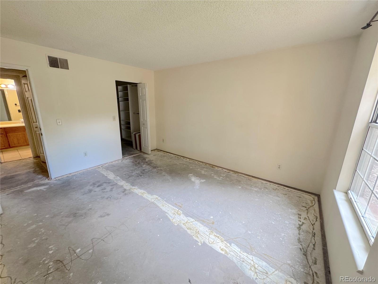 MLS Image #16 for 3344 s ammons street,lakewood, Colorado