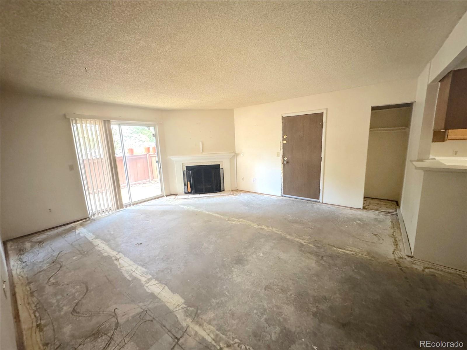 MLS Image #6 for 3344 s ammons street,lakewood, Colorado