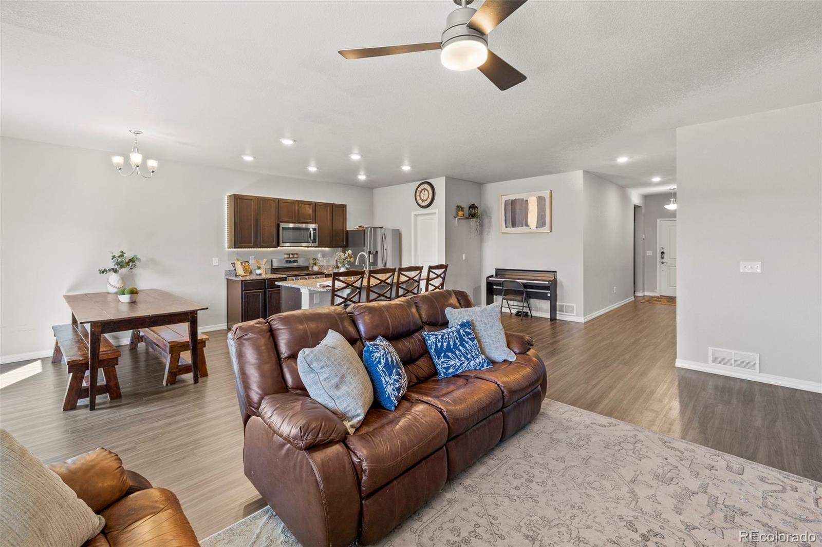 MLS Image #12 for 5999  mumford drive,colorado springs, Colorado