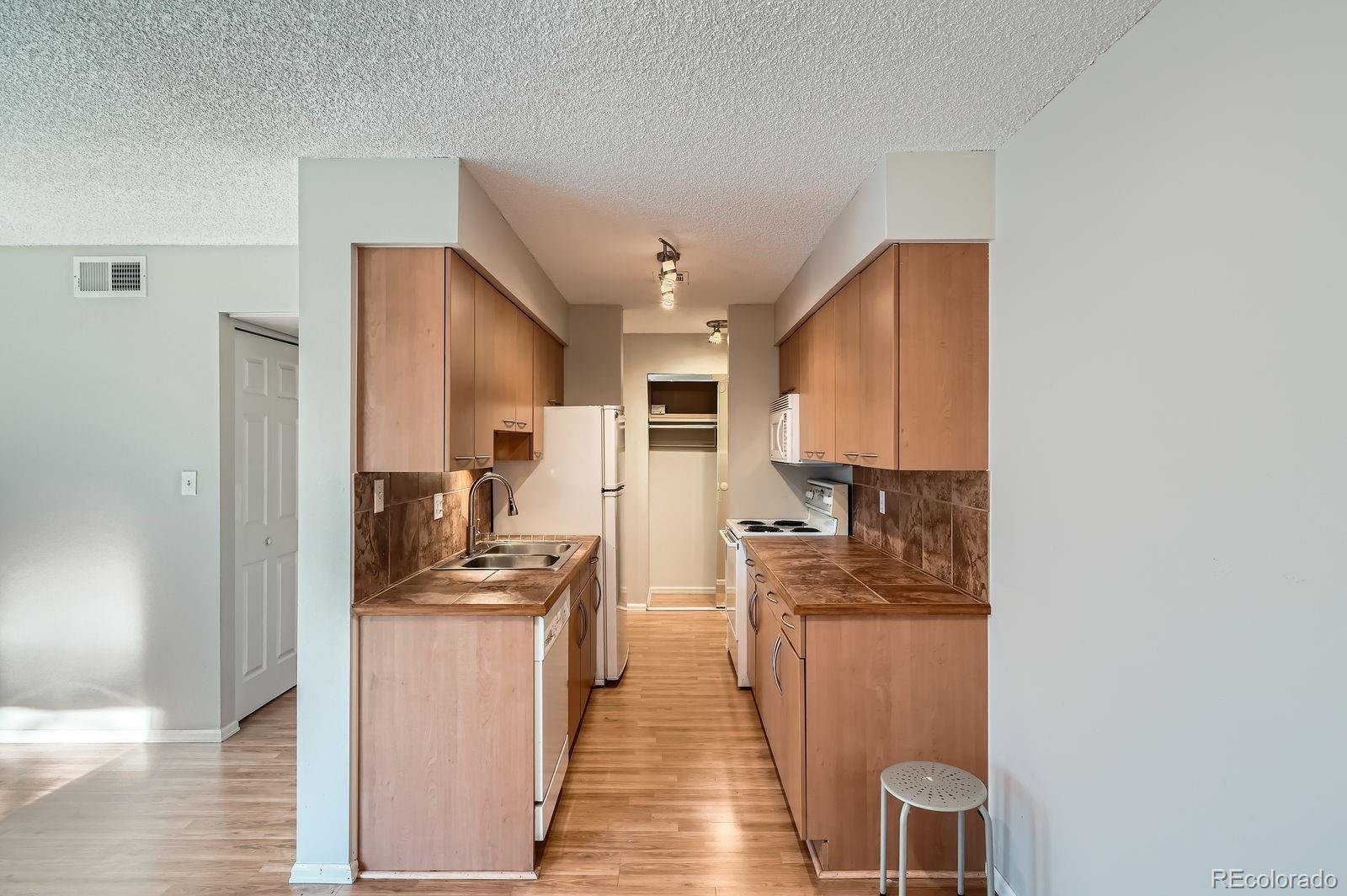 MLS Image #8 for 7755 e quincy avenue,denver, Colorado