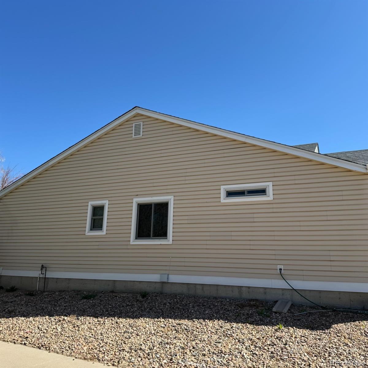 MLS Image #12 for 15603 e 51st place,denver, Colorado