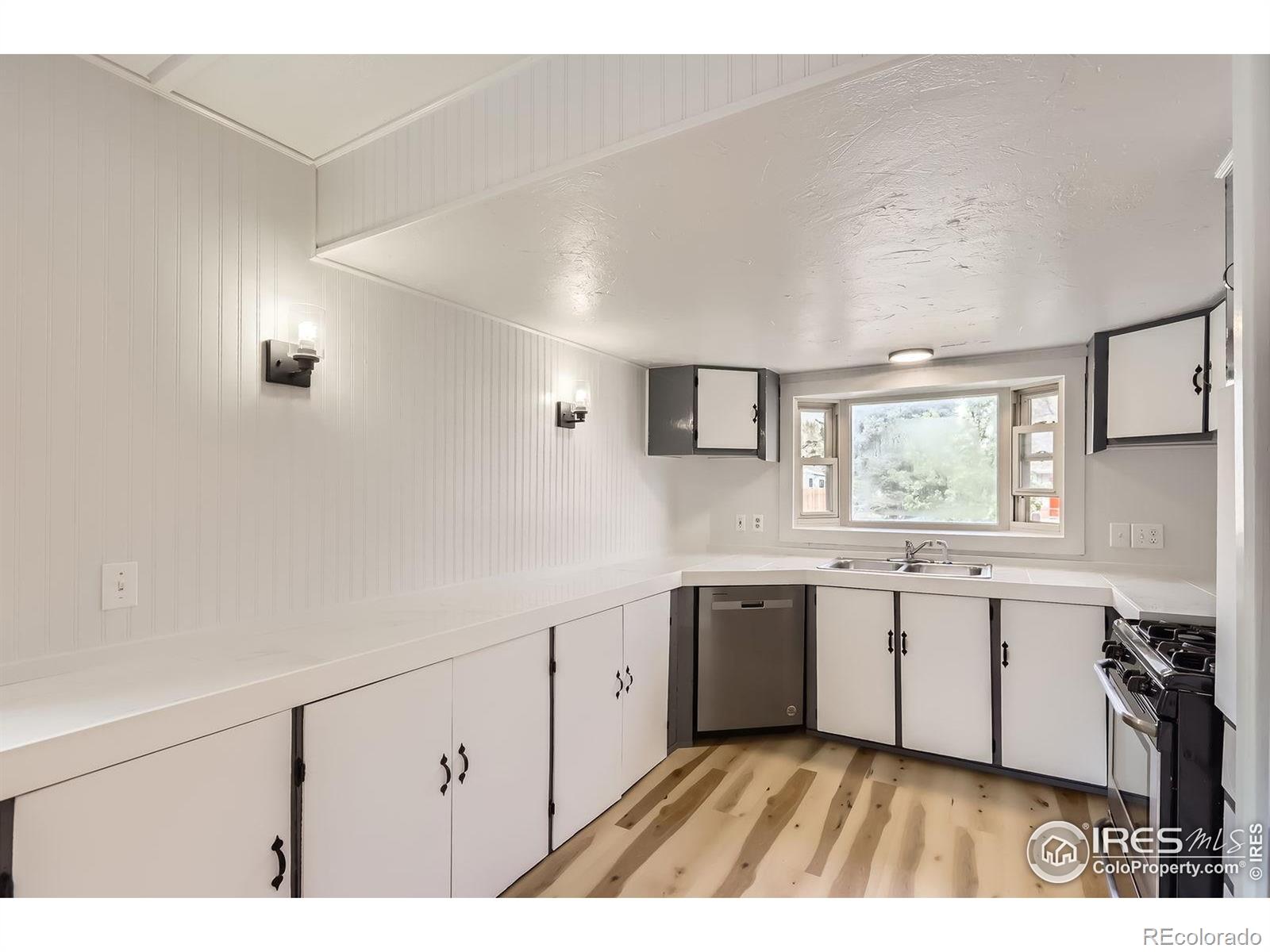 MLS Image #11 for 214  2nd street,frederick, Colorado