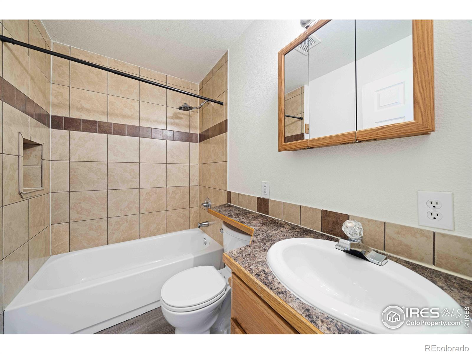 MLS Image #16 for 4142  meadowview court,evans, Colorado