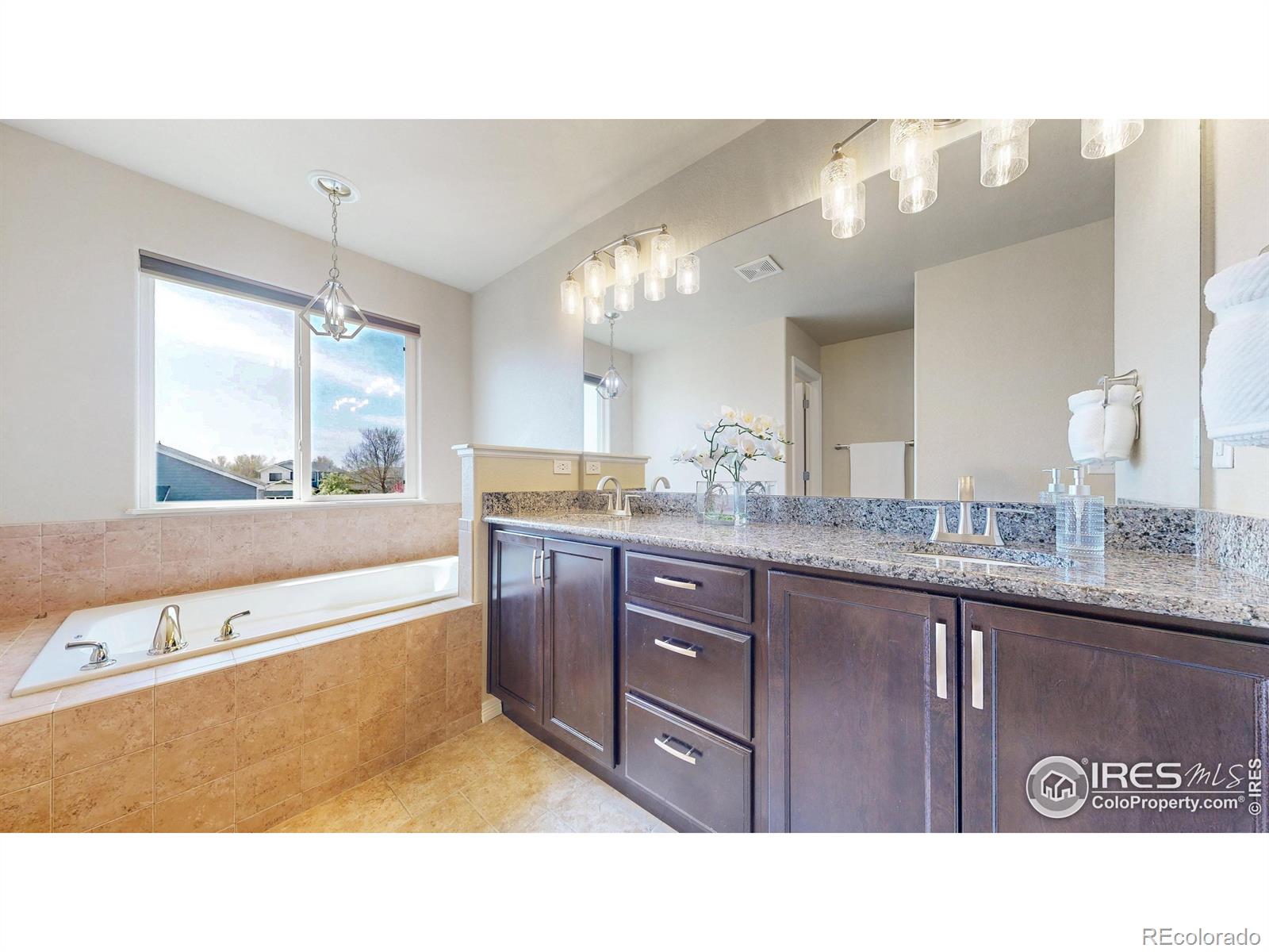 MLS Image #13 for 677  shoshone court,windsor, Colorado