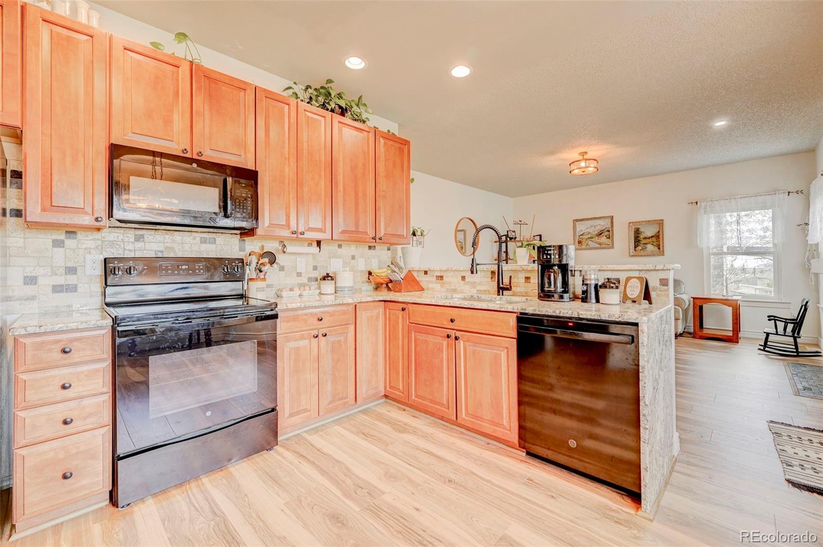 MLS Image #9 for 4838  herndon circle,colorado springs, Colorado