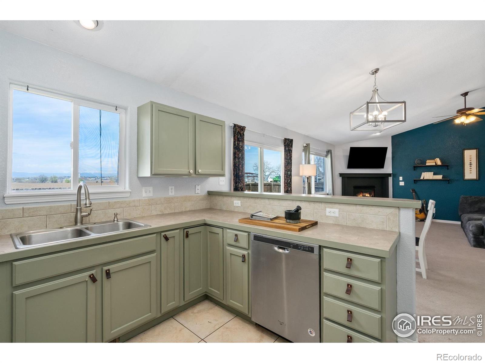 MLS Image #10 for 237 s ursula avenue,milliken, Colorado