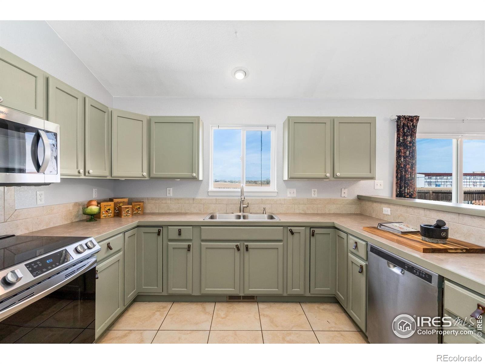 MLS Image #9 for 237 s ursula avenue,milliken, Colorado